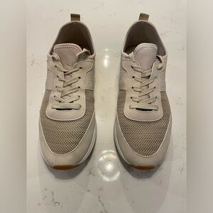Steve Madden Revolt men’s shoe. Size 9.5
